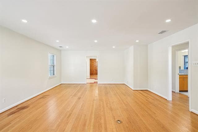 Building Photo - 4244 Skillman St