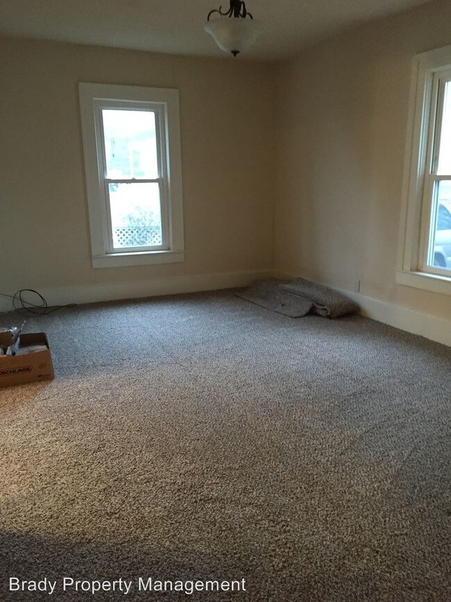 Foto del edificio - 3 br, 1.5 bath House - 806 E Monroe