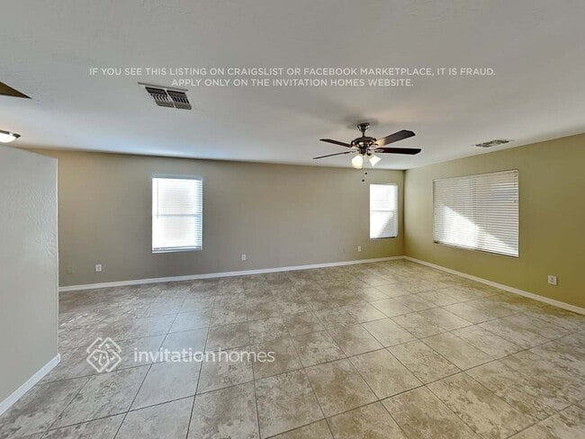 Foto del edificio - 1325 E Saguaro Trail