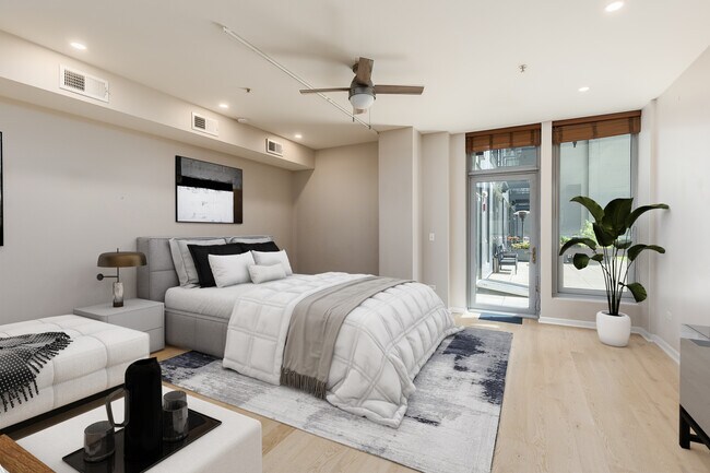 Foto del edificio - 565 W Quincy St