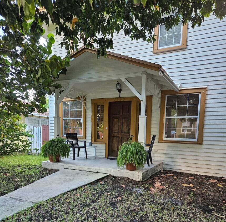 Primary Photo - 1520 Florida Ave