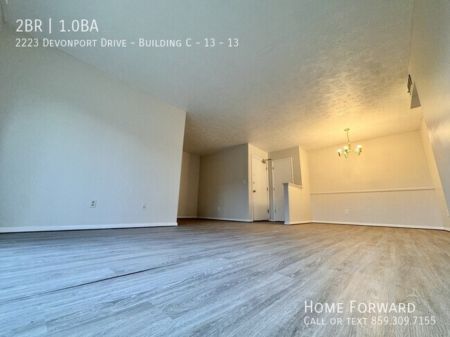 Foto del edificio - 2223 Devonport Dr