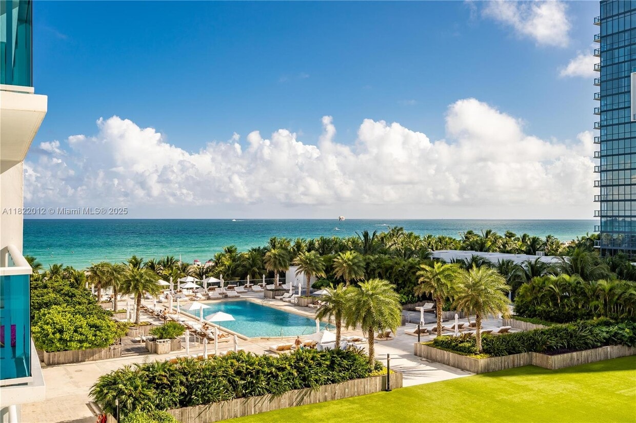 Foto principal - 2301 Collins Ave