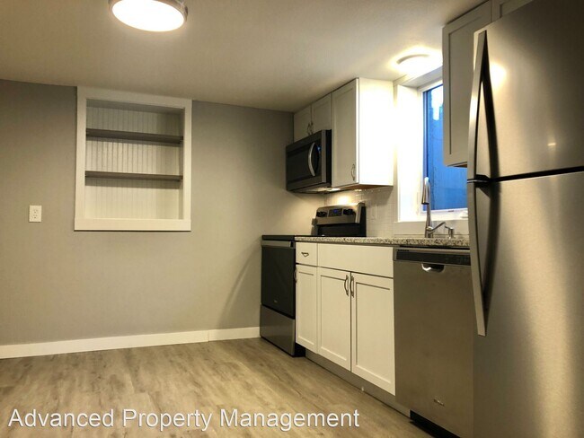 Foto del edificio - 2 br, 1 bath House - 1023 Pierre Street