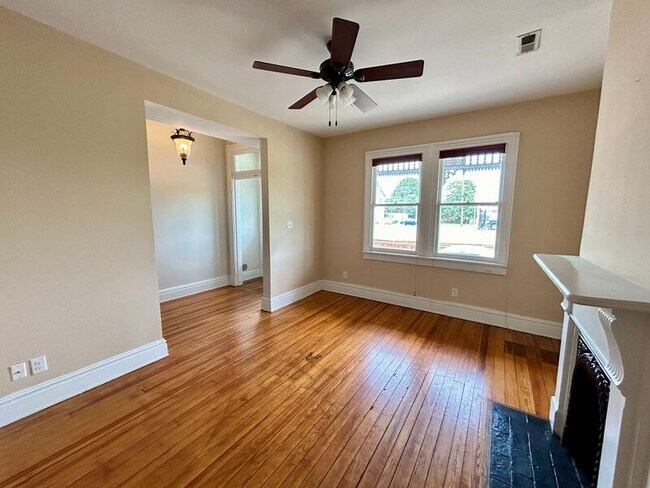 Foto del edificio - 617 St Peter St