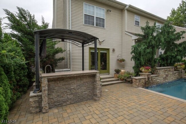 Foto del edificio - 10 Catena Ct