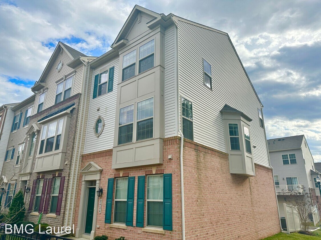 Primary Photo - 3 br, 3.5 bath House - 2426 Sommers Ct