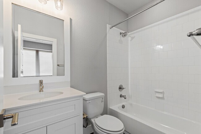 Foto del edificio - 2832 Wingate St
