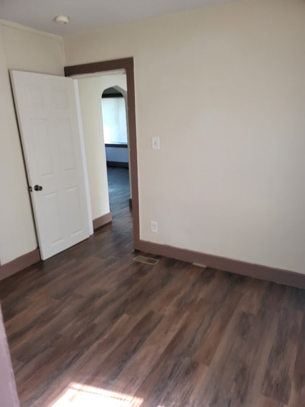 Building Photo - 2027 Hatch Ave