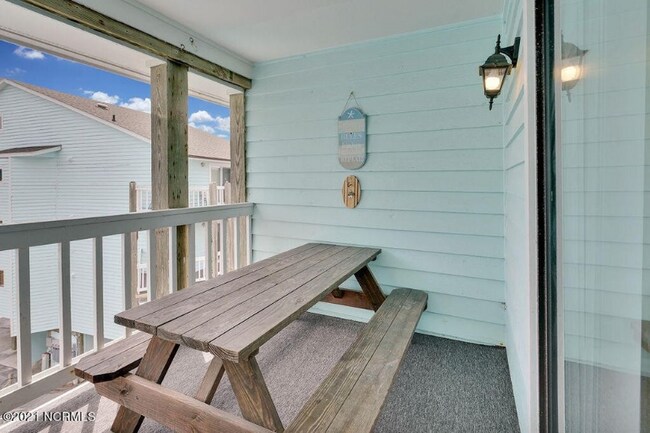 Foto del edificio - 1717 Carolina Beach Ave N