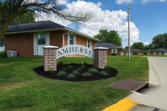 Building Photo - 1128 Amherst Dr