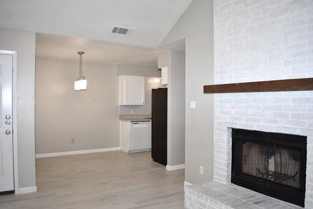 Foto del edificio - 7727 Sable Ln