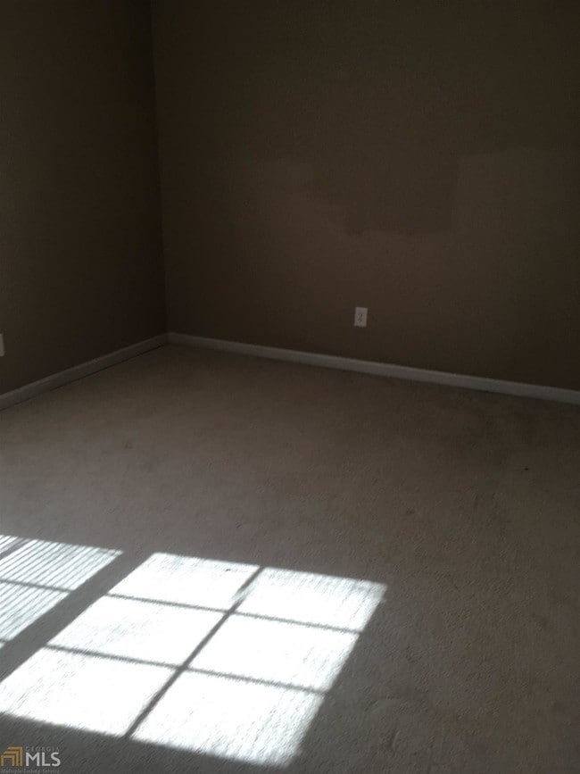 Building Photo - 116 Whimsical Ct