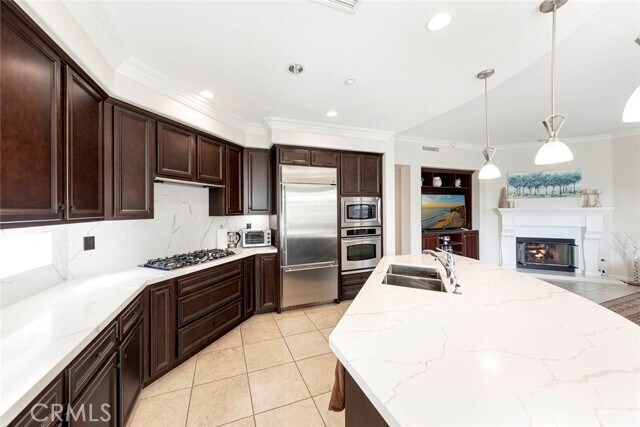 Foto del edificio - 18942 Northern Dancer Ln