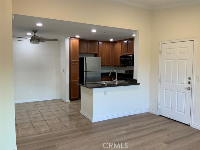 Building Photo - 2040 Las Colinas Cir
