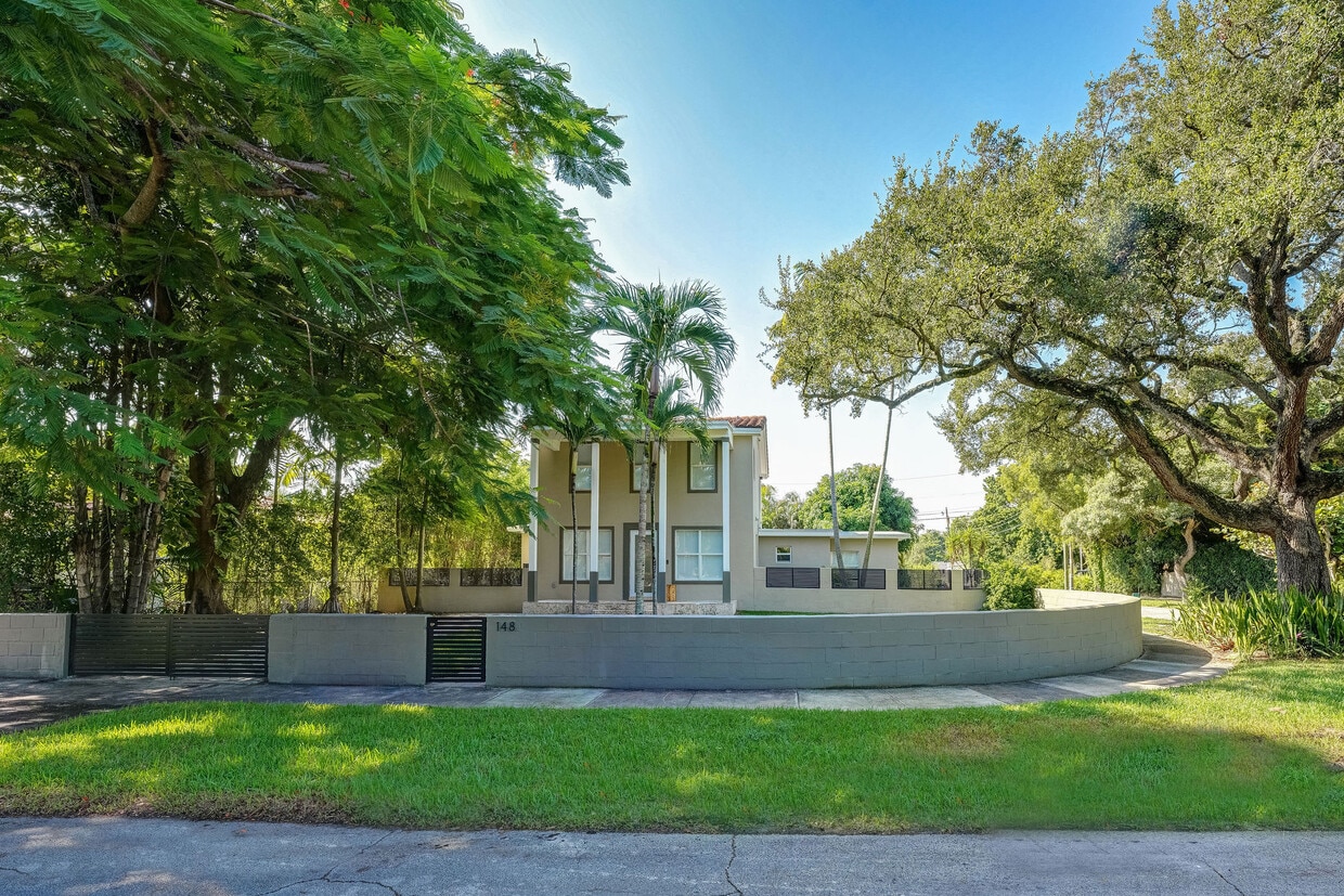 148 NW 96th St, Miami Shores, FL 33150 House for Rent in Miami Shores