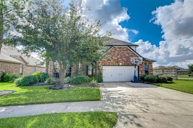Foto del edificio - 9627 Emerald Lakes Dr