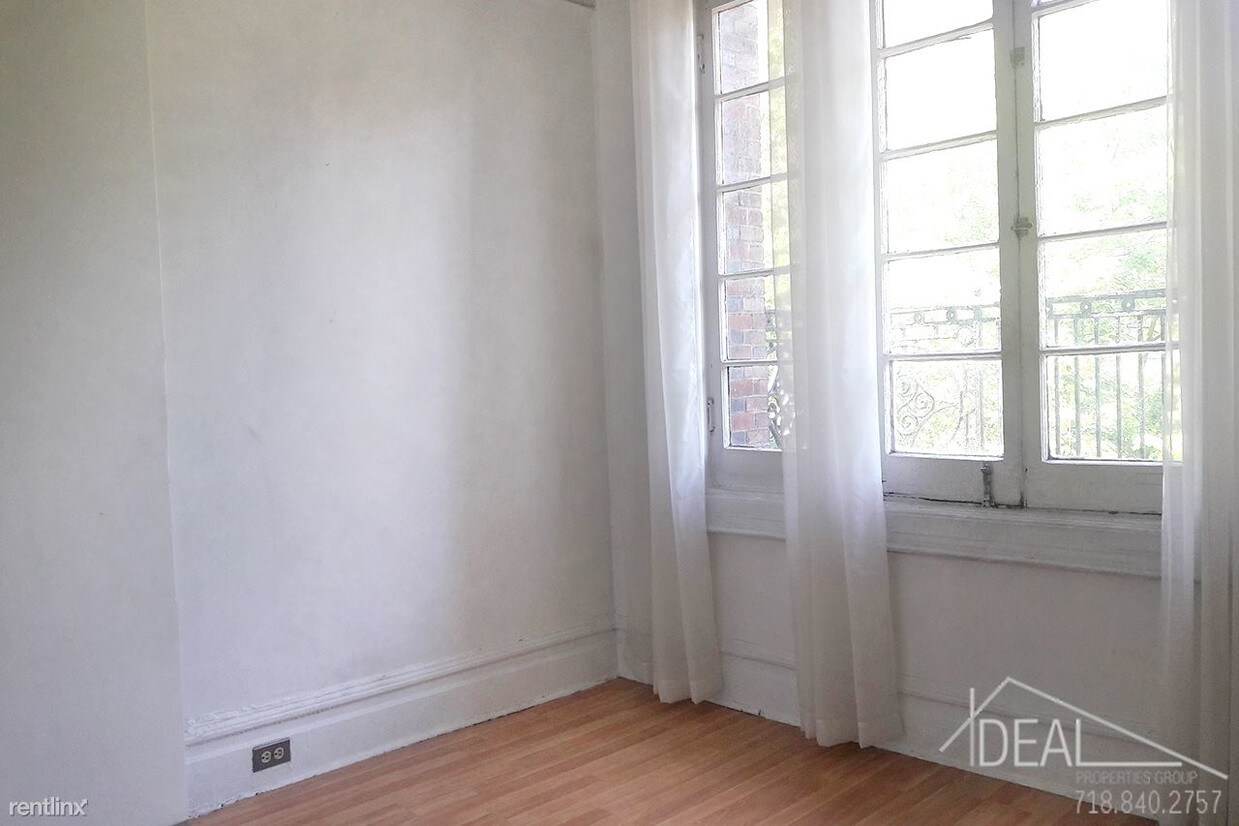 Foto principal - 75 Hicks St
