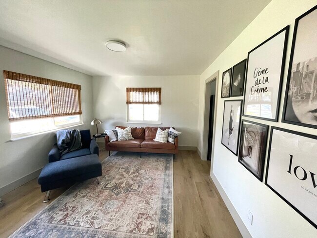 Building Photo - 2624 San Rae Dr