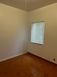 Foto del edificio - 112 S Eucalyptus Ave