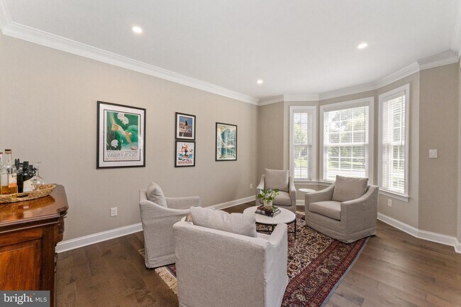 Building Photo - 921 Putting Green Cir