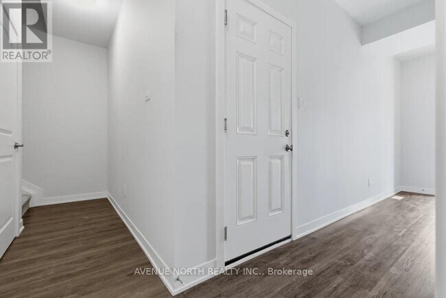 Building Photo - 441 Mortar Ter