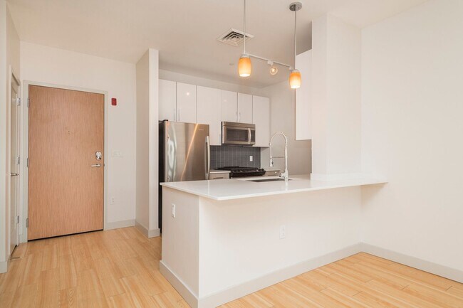 Foto del edificio - Unique BU Apartment