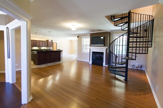 Foto del edificio - 4203 NE Kensington Ave
