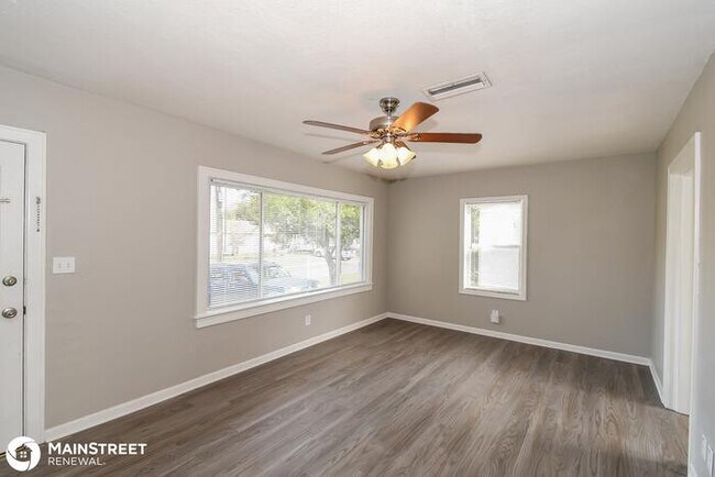 Building Photo - 4732 Manchester Rd, Jacksonville, FL 32210