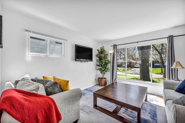 Foto del edificio - 113 Madison Ave