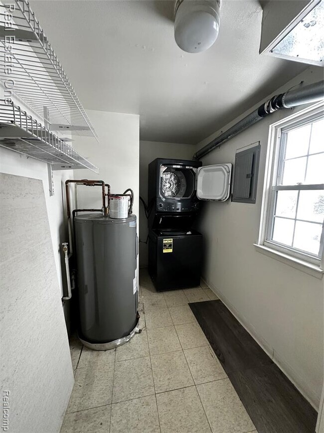 Foto del edificio - 102 Princeton Dr