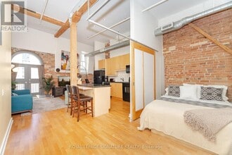 Building Photo - 81A-81A Front St E
