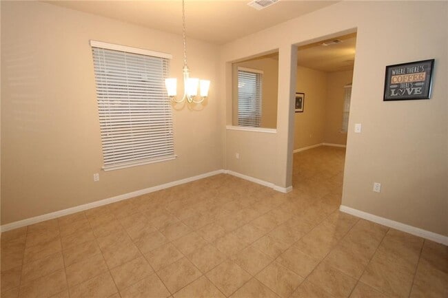 Building Photo - 1044 Britt Ln