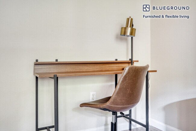 Foto del edificio - 1156 Morse Ave