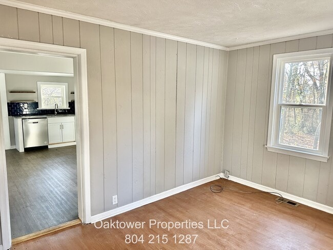 Foto del edificio - 801 Koch Ave