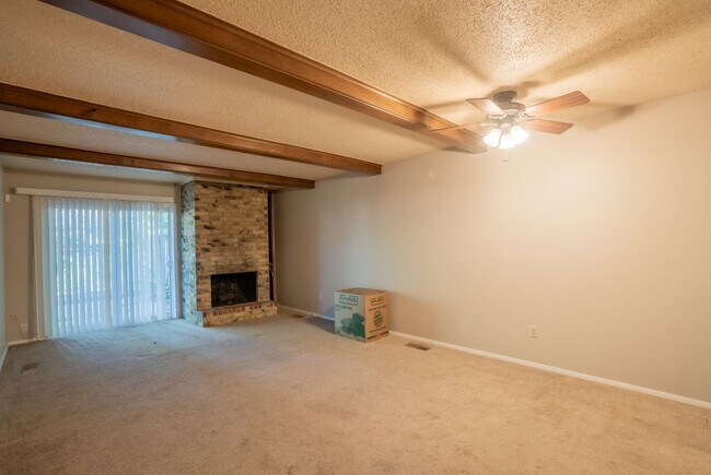 Building Photo - 6119 S Troost Ave