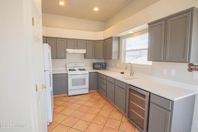 Foto del edificio - 2656 Bearcat Dr