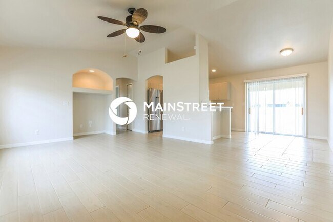 Foto del edificio - 3 Bedroom Pet-Friendly Home in NORTH PORT, FL with Main Street Renewal