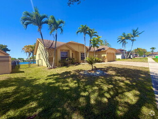 Building Photo - 1137 SW 149th Ln