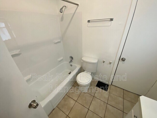 Foto del edificio - 855 Alexander St SE