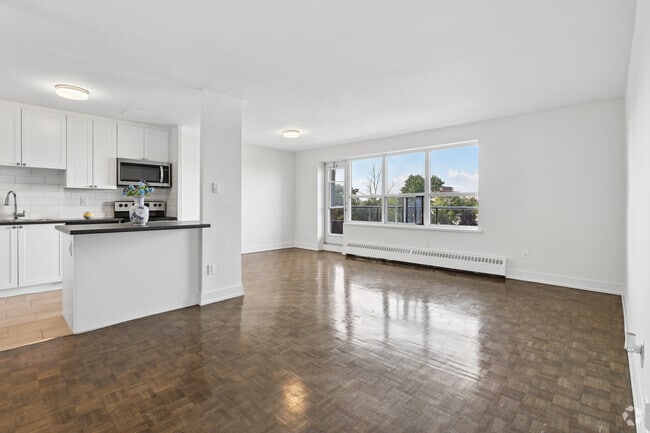 Interior Photo - 24 Ida Street