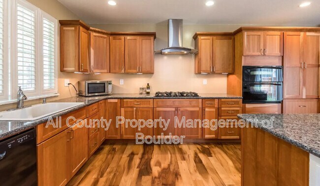 Foto del edificio - 3845 Paseo del Prado