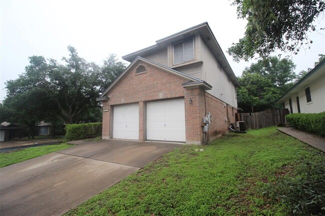 Building Photo - 9244 Vigen Cir