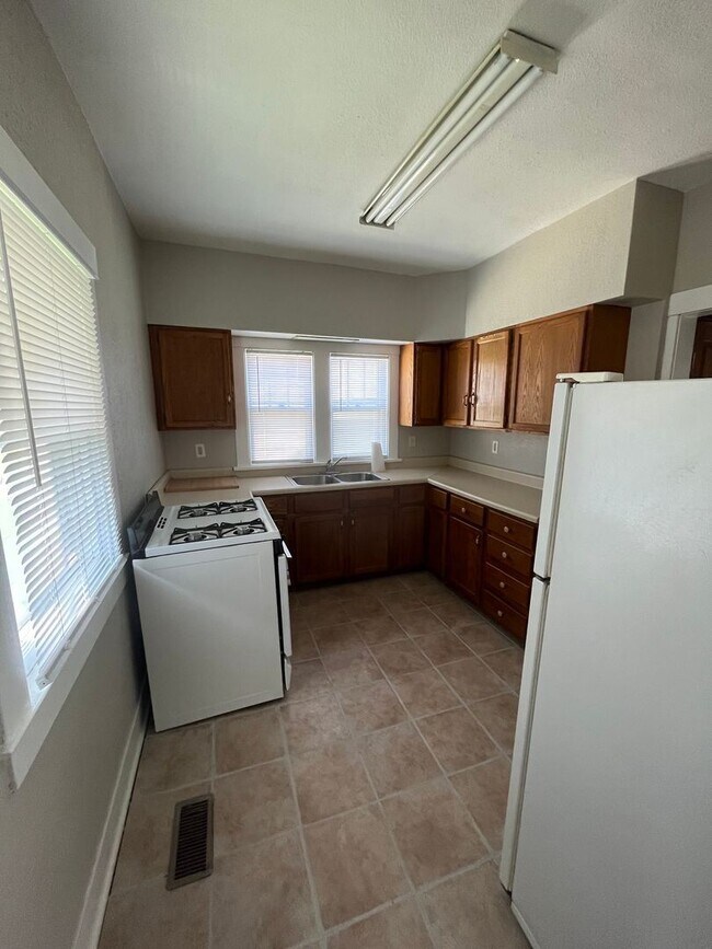 Foto del edificio - 2 br, 1 bath House - 318 S 17th Street