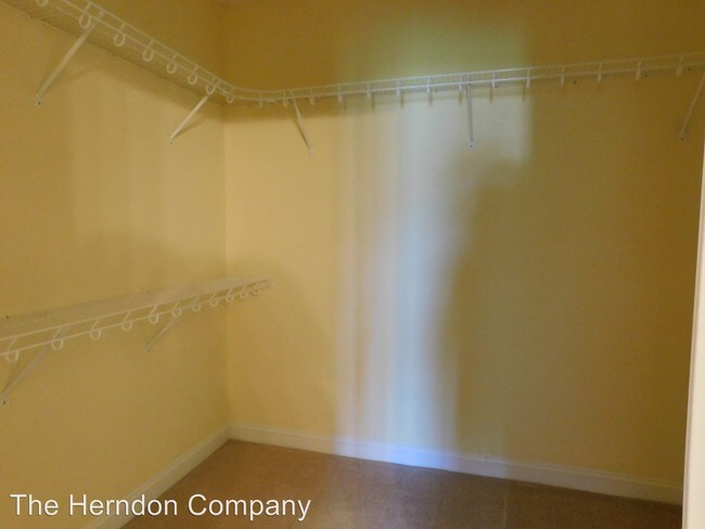 Building Photo - 4 br, 2 bath House - 4424 Wisteria Lane