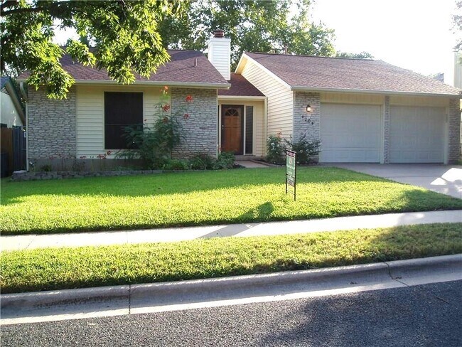 Foto del edificio - 4205 Steve Scarbrough Dr
