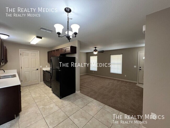 Foto del edificio - 22 Locust Loop Dr