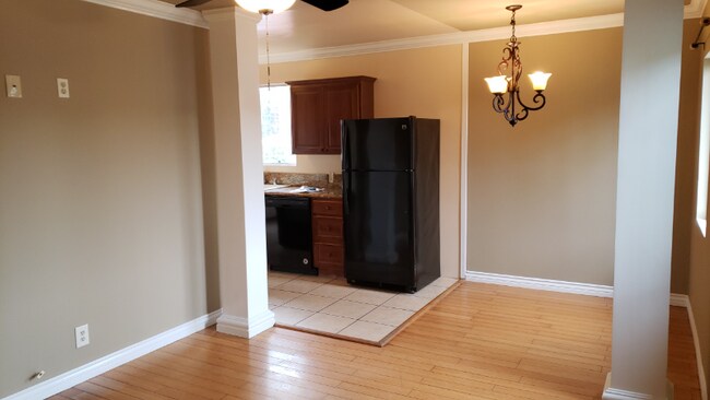 Foto del edificio - 1435 S Sierra Bonita Ave