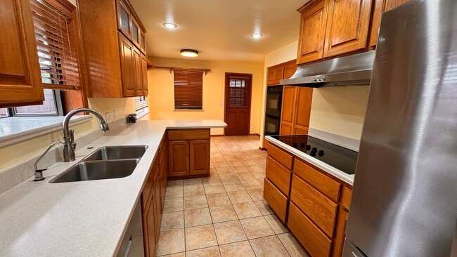 Foto del edificio - 4 Bedroom 2 Bath House in Renton