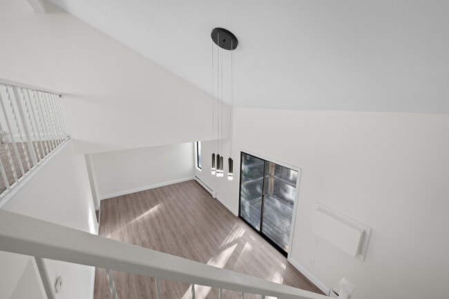 Foto del edificio - 140 Silver Ln